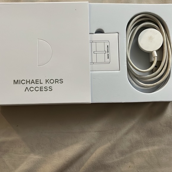 Watch- Michael Kors - Picture 8 of 8